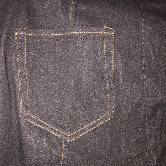 Capri pants - Picture 1 of 6